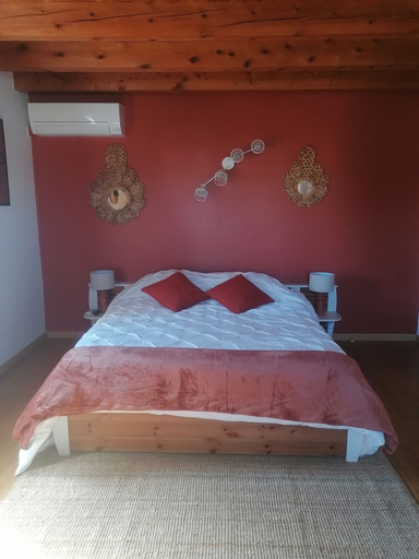 Bedroom 2, Chambres d'Hôtes Du Moulin, Haute-Garonne