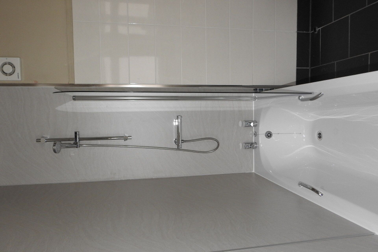 Bathroom 3, The Dolphin, North Yorkshire