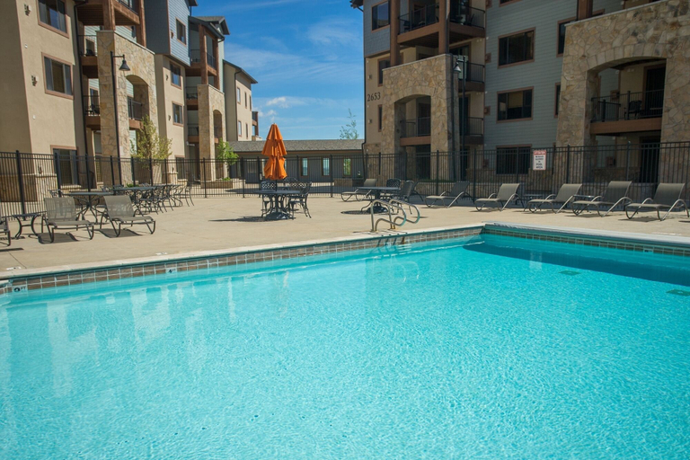 Pool 2, Amazing Mountain Views and Full Kitchen by RedAwning - Save 20% on 7+ Nights!, Summit