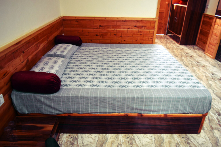 Bedroom 2, Welcome Chail Homestay, Shimla