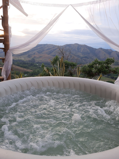 Sport & Beauty 5, Los Nevados Ecolodge, Gigante