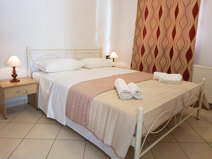 Room 5, Ilia s Apt in Chania, Crete