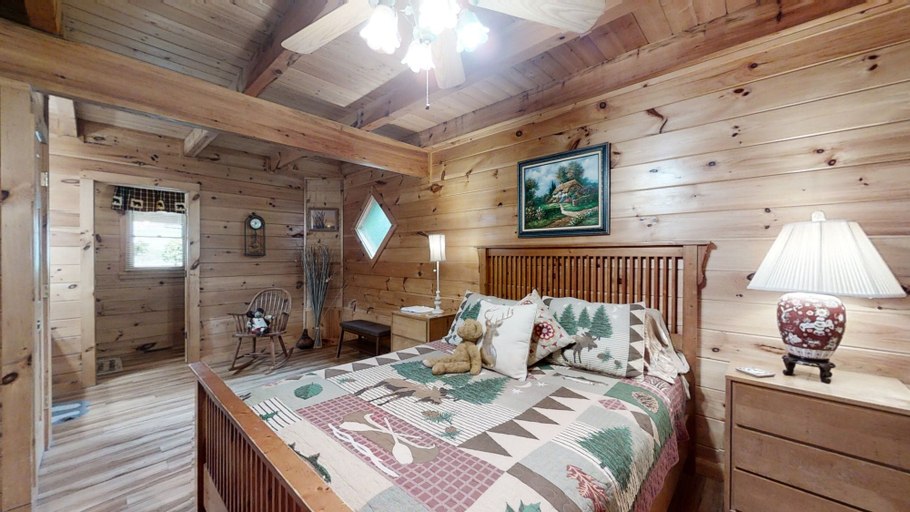 Bedroom 2, Hibernation Station, Sevier