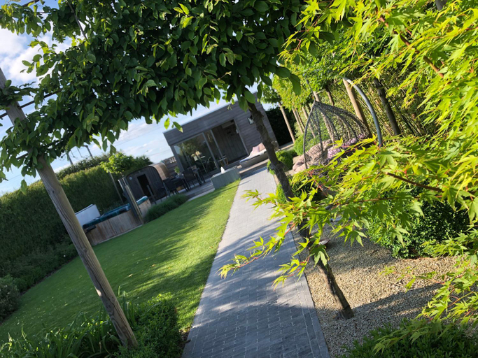Others 3, La chambre du puits avec 2 jacuzzis , sauna et Hammam privatif, Hainaut
