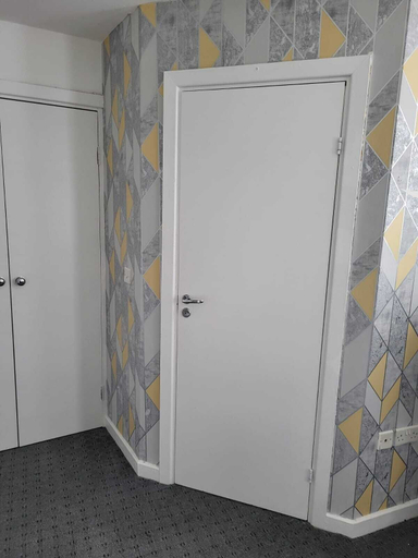 Others 4, Impeccable 4-bed House in Leicester, Leicester