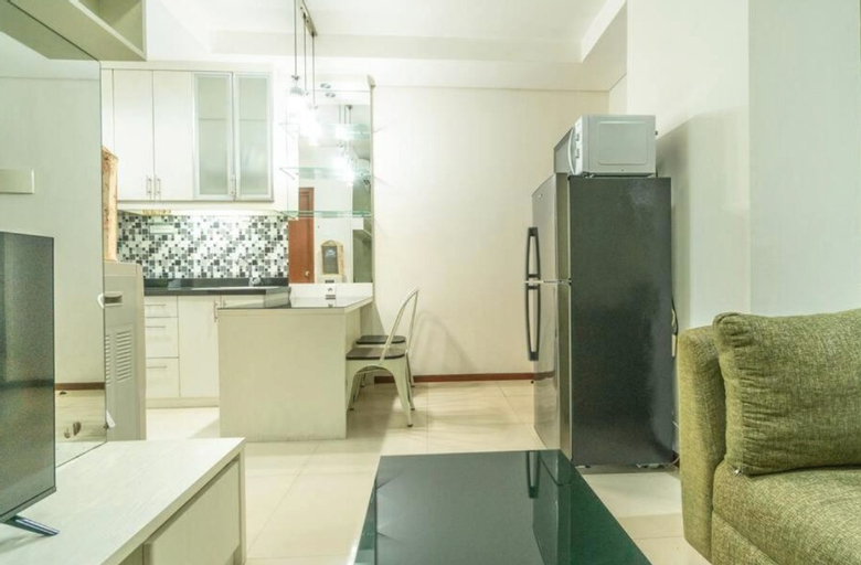 Dining Room 8