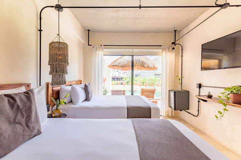 Bedroom 12