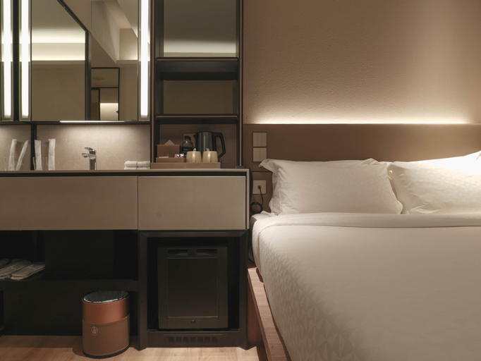 Hotel 1900 Express @ Chinatown (Check in at 6PM, Check out at 9AM) - Tap to explore photos