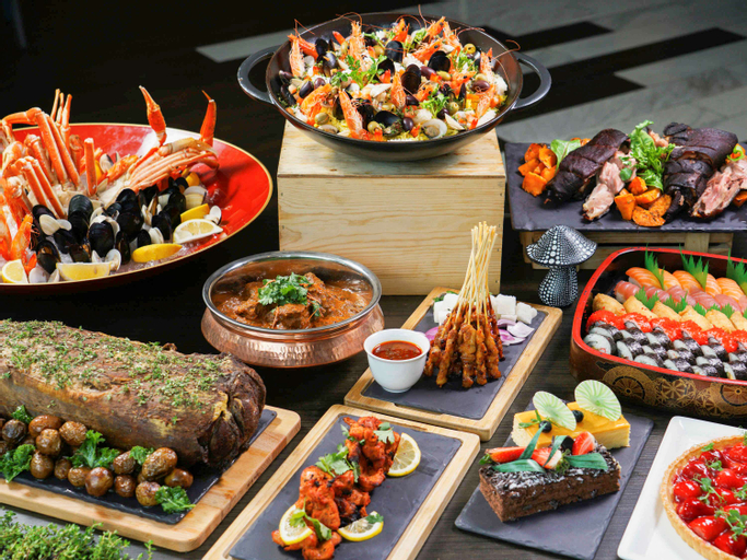 Food & Drinks 9
