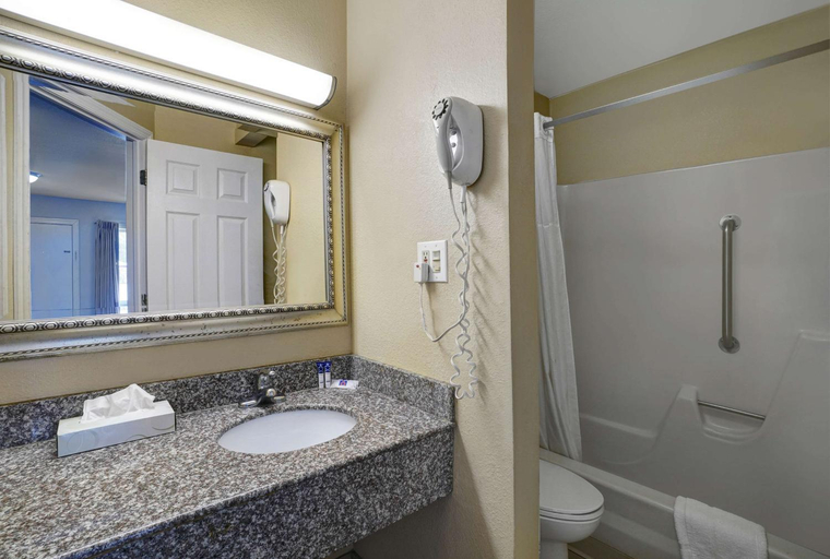 Bathroom 4, Motel 6 Washington, PA, Washington