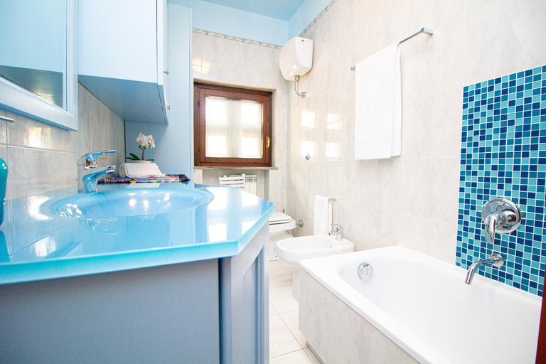 Bathroom 3, InnPisaRentals2- Pisa Books & Tower Apartment, Pisa