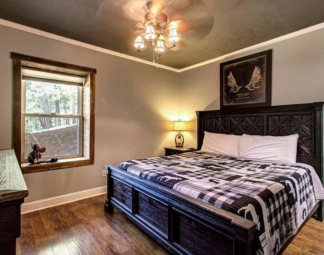 Bedroom 3, Rustic Hideaway!, Sevier