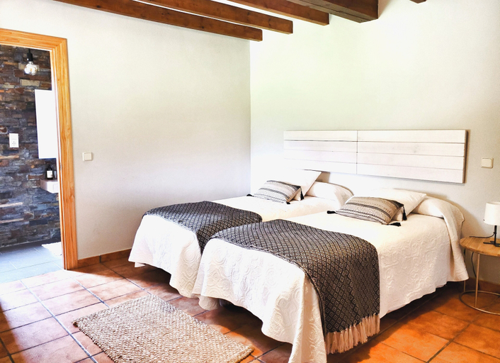 Bedroom 3, Hospedaje Rural La Panera, Cantabria