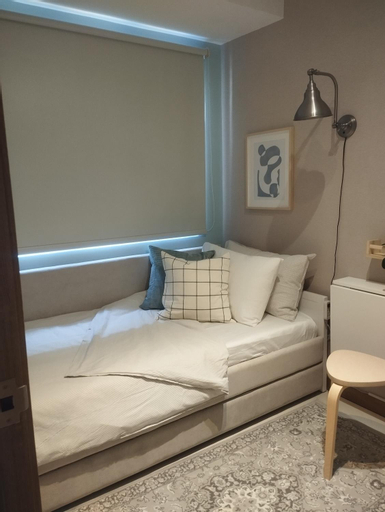 Bedroom 1, S Residences, Parañaque
