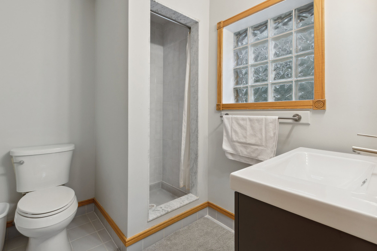 Bathroom 4, Chateau Ridge Chalets, Grey