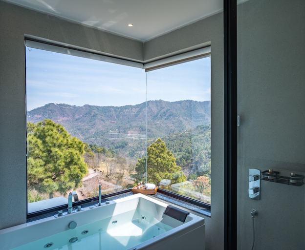Bathroom 3, Velmore Kasauli Operated by Royal Orchid, Solan