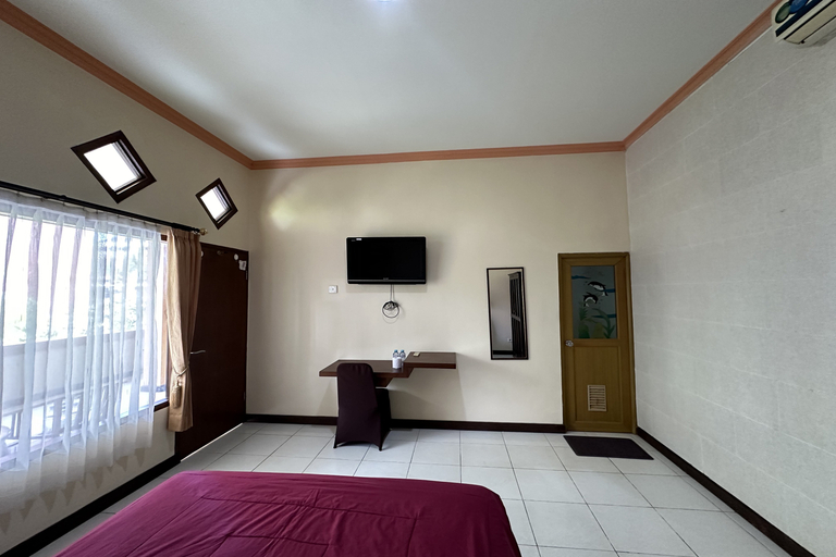 Bedroom 4, Taxa Raya Guest House, Badung