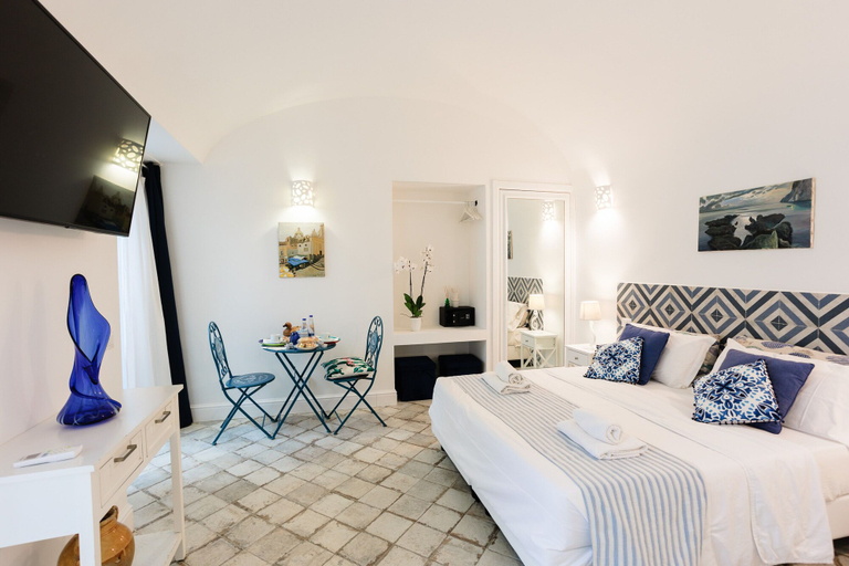 Bedroom 3, Suite Saint Michael, Napoli
