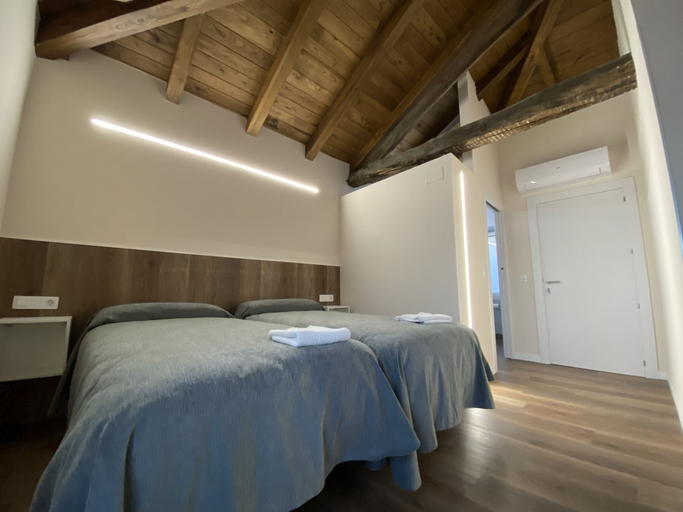 Bedroom 2, dp Cristal Centro Histórico, Lugo