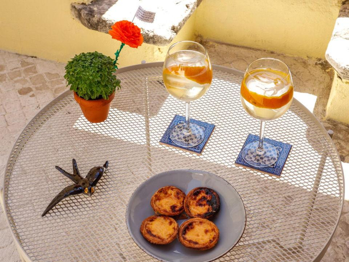 Food & Drinks 5, Lisbon Alfama Terrace, Lisbon