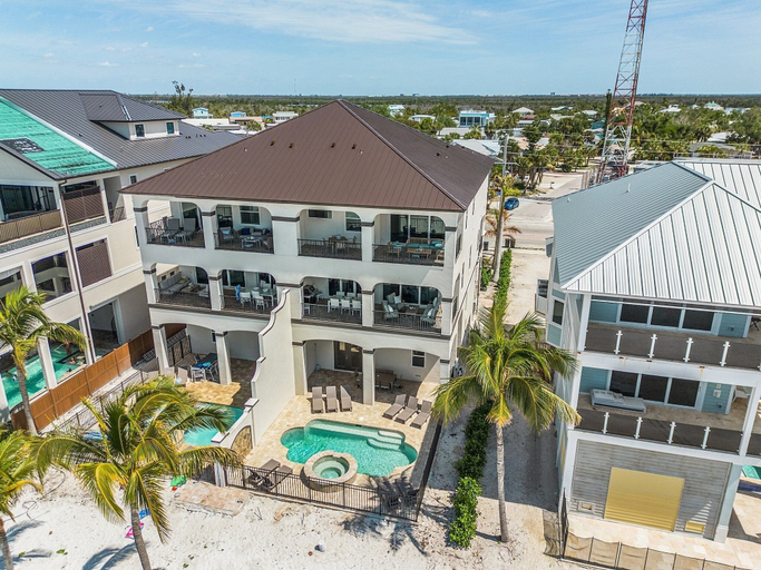 Exterior & Views 2, 3134 Estero Blvd 5 Bedroom Home by RedAwning, Lee