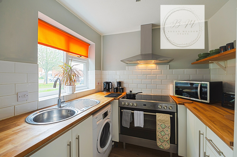 Others 4, Popular Contractor 2-bed House in Lincoln, Lincolnshire