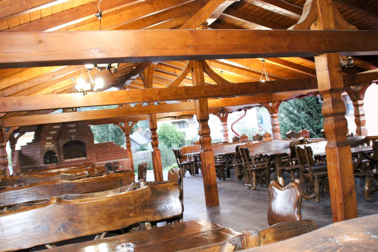 Food & Drinks 3, Hotel Corina, Borsa