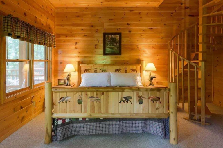 Bedroom 3, Margaret Hollow, Sevier