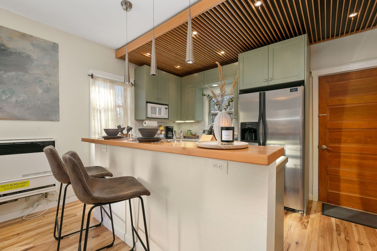Others 4, Lavish Retreat in Old Town - Walk Everywhere!, Larimer