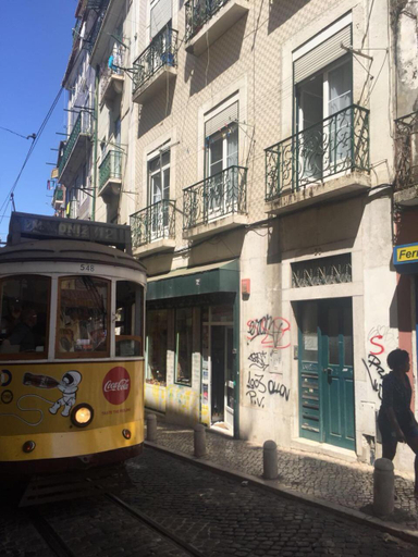Others 5, Nossa Casa, Lisbon