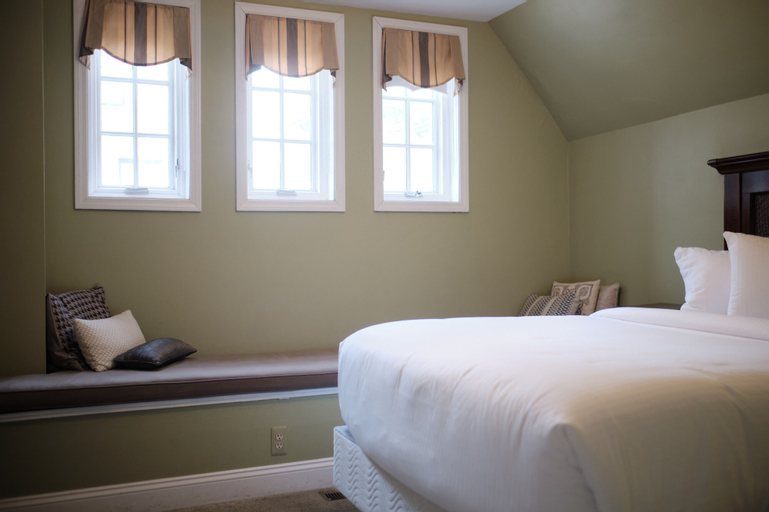 Bedroom 15