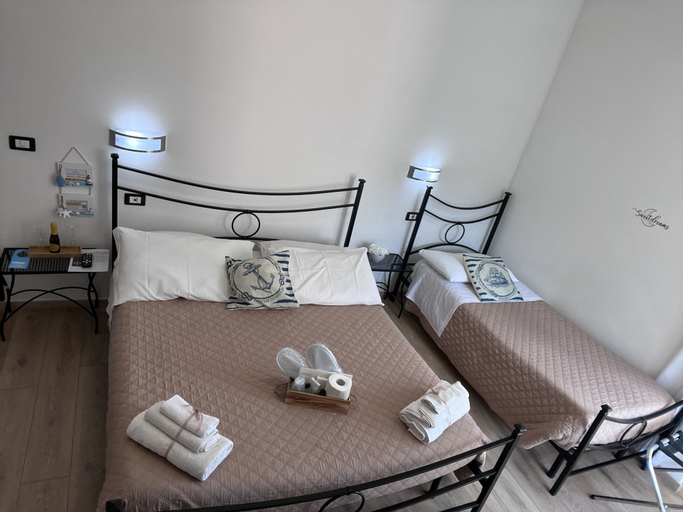 Bedroom 10