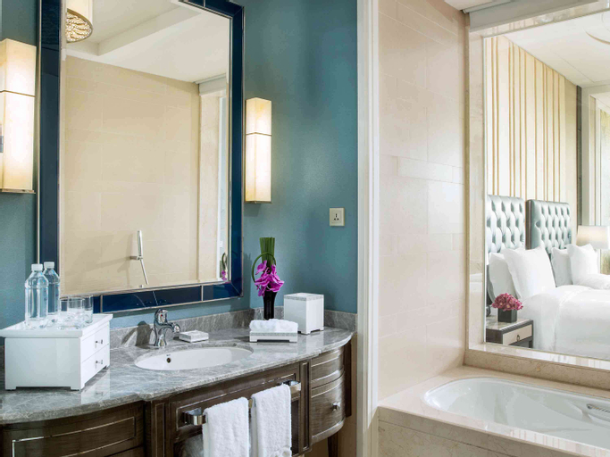 Bathroom 6