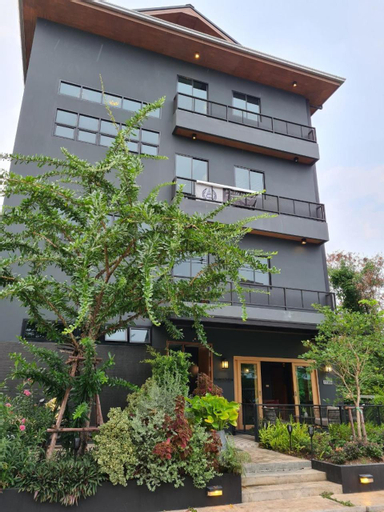 The Lantern Suites, Pak Kret