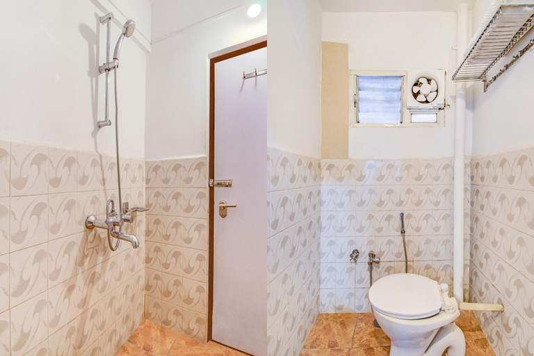 Bathroom 4, FabHotel Rajnandani Residency - Bhanwarkuan, Indore