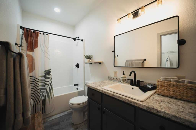 Bathroom, The Boho Barn, Sevier