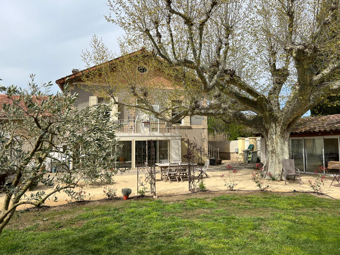 Others 4, Au petit bonheur, Vaucluse