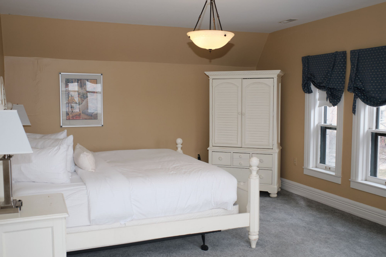Bedroom 29