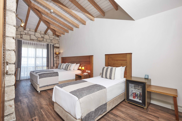 Bedroom 2, AlaBora Hotel - Alaçatı, Çeşme