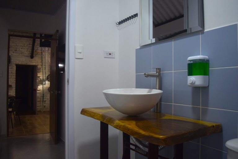 Bathroom 4, Filandia Hotel, Filandia
