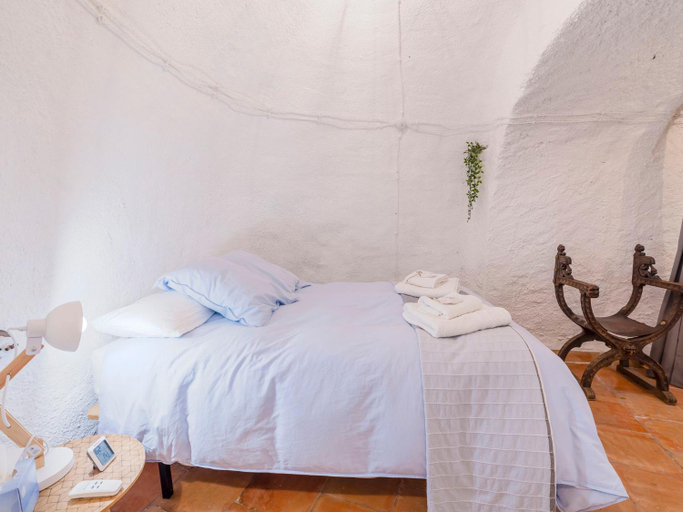 Bedroom 2, Holiday Home Cueva de Lindaraja by Interhome, Granada