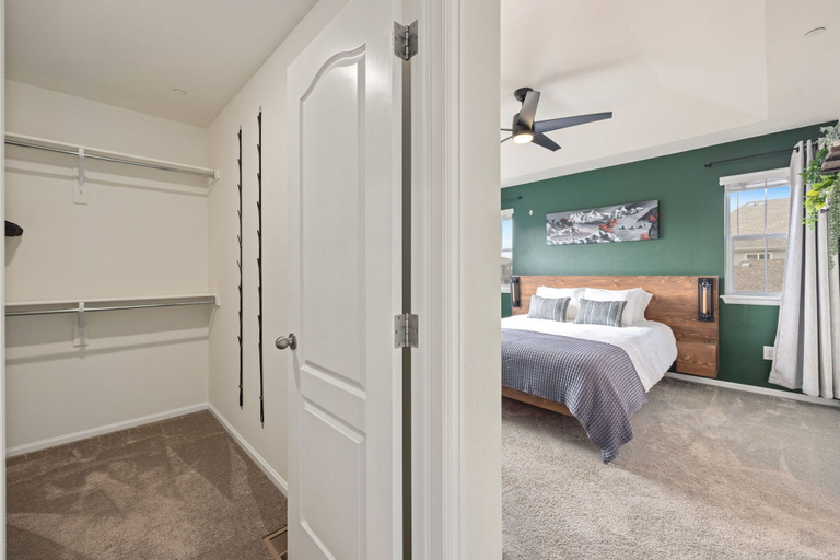 Bedroom 3, Modern & Stunning Home Near Breweries and Old Town!, Larimer