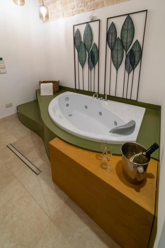 Bathroom 5, Dimora CARASPI, Bari