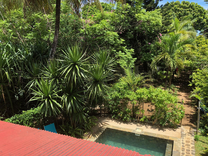 Garden 2, Villa Sirandane