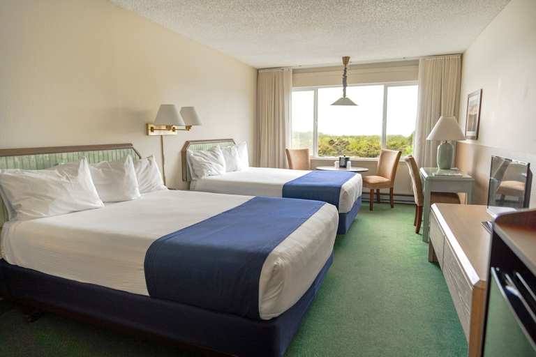 Bedroom 2, Chateau Westport Resort, Grays Harbor