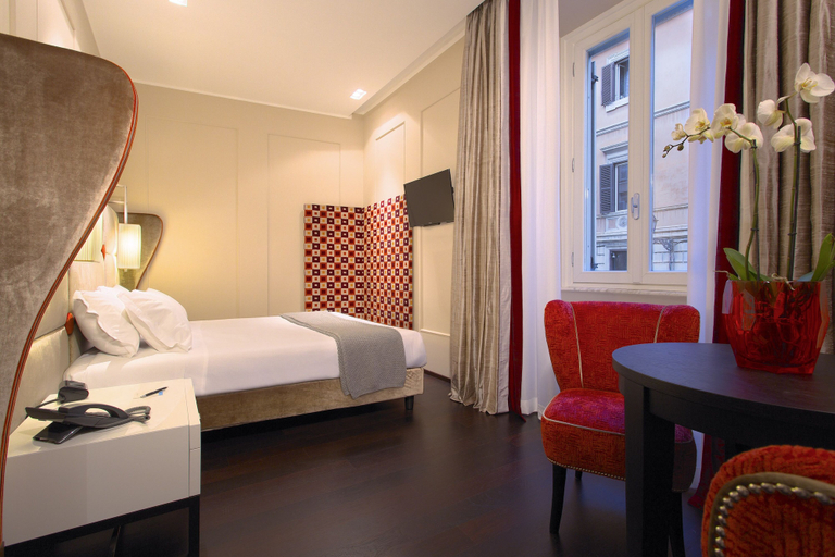 Bedroom 2, Stendhal Luxury Suites, Rome