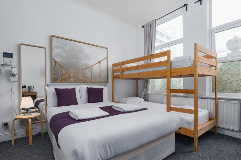 Bedroom 3, Ryam Suites, London