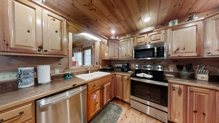 Others 5, The Ranch, Sevier