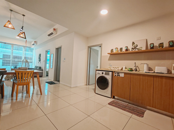 Dining Room 13