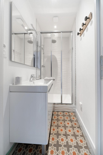 Others 2, Residence Le Paris - 57b Rue de Paris - Vichy, Allier